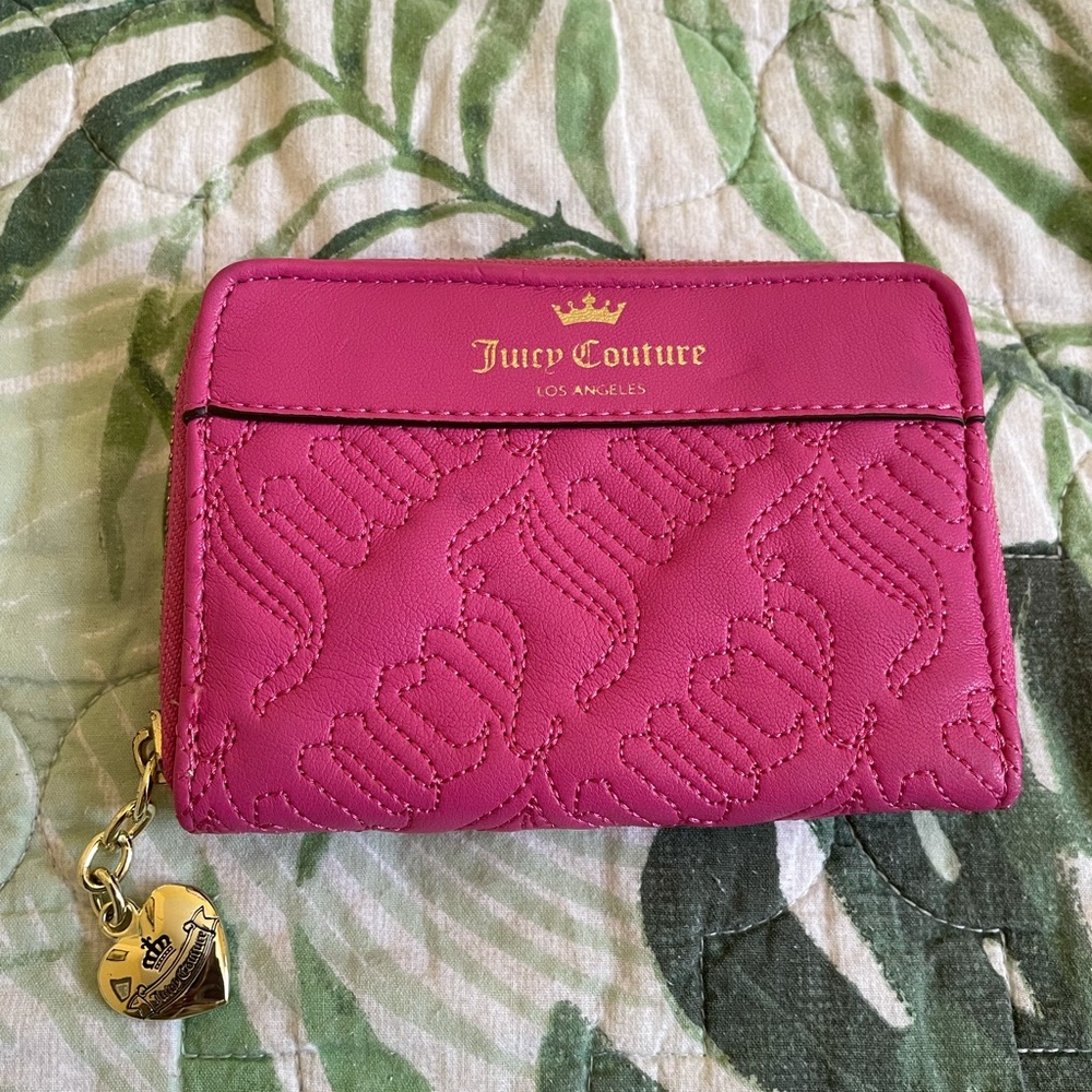 Juicy Couture Wallet 💕